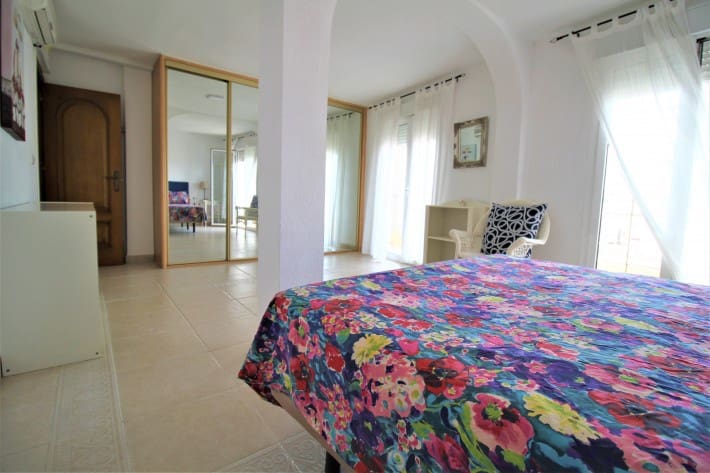 2 makuuhuone Huoneisto vuokrattavana paikassa Torrevieja - 1 200 € (Ref: 8925910)