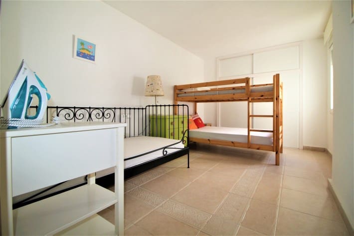 2 makuuhuone Huoneisto vuokrattavana paikassa Torrevieja - 1 200 € (Ref: 8925910)