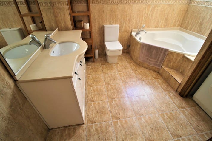 2 makuuhuone Huoneisto vuokrattavana paikassa Torrevieja - 1 200 € (Ref: 8925910)