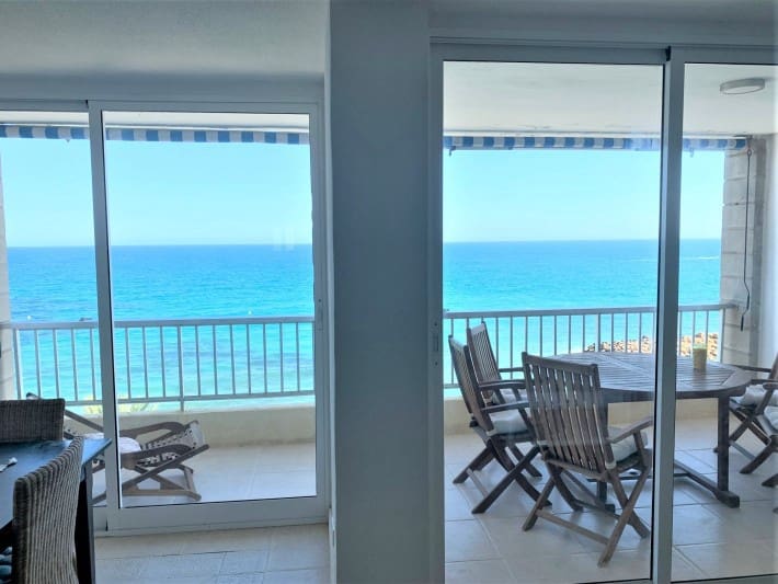 2 makuuhuone Huoneisto vuokrattavana paikassa Torrevieja - 1 200 € (Ref: 8925910)