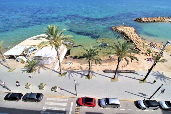 2 makuuhuone Huoneisto vuokrattavana paikassa Torrevieja - 1 200 € (Ref: 8925910)