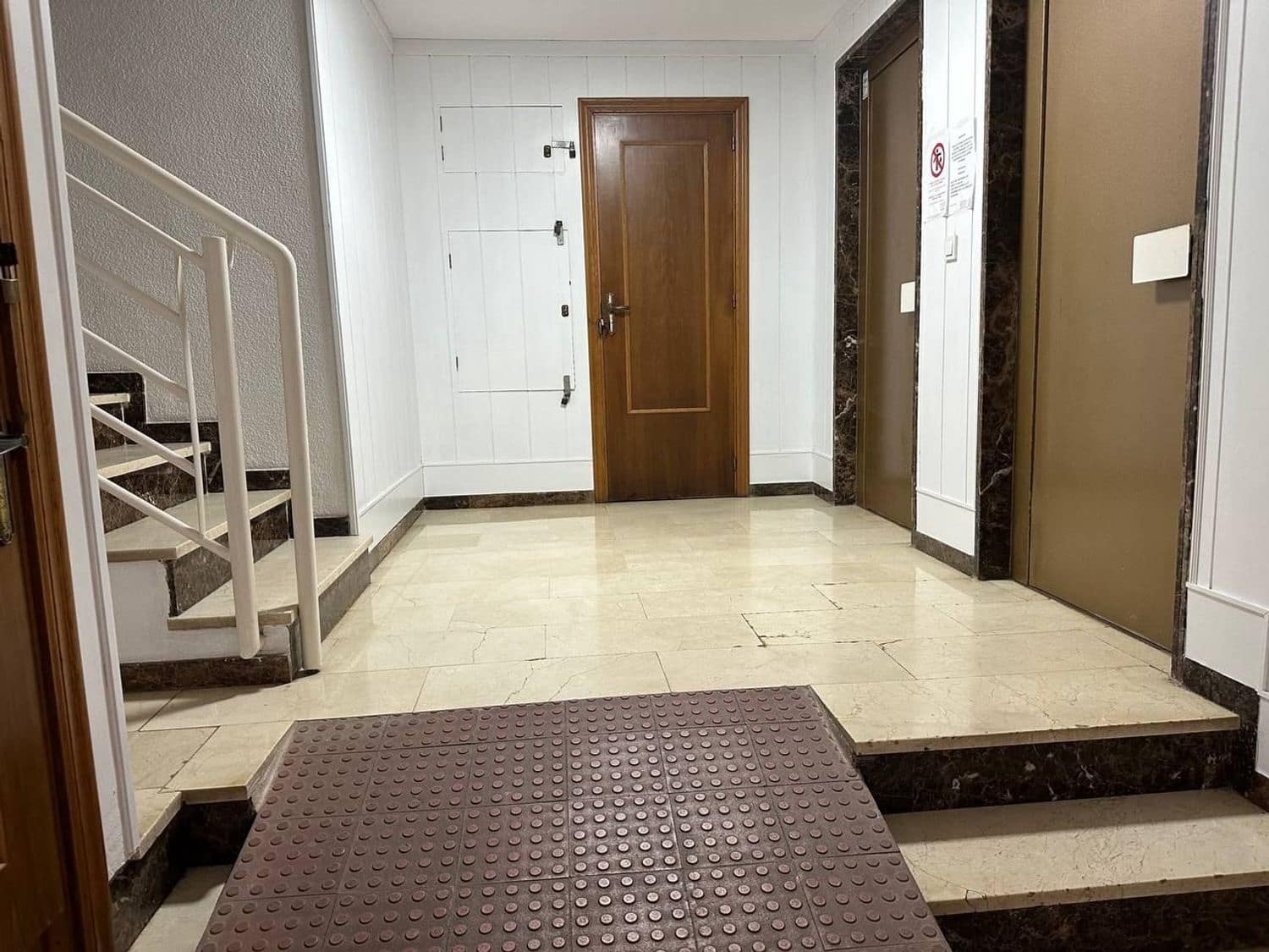 2 camera da letto Appartamento da affittare in Torrevieja con garage - 600 € (Rif: 8925914)