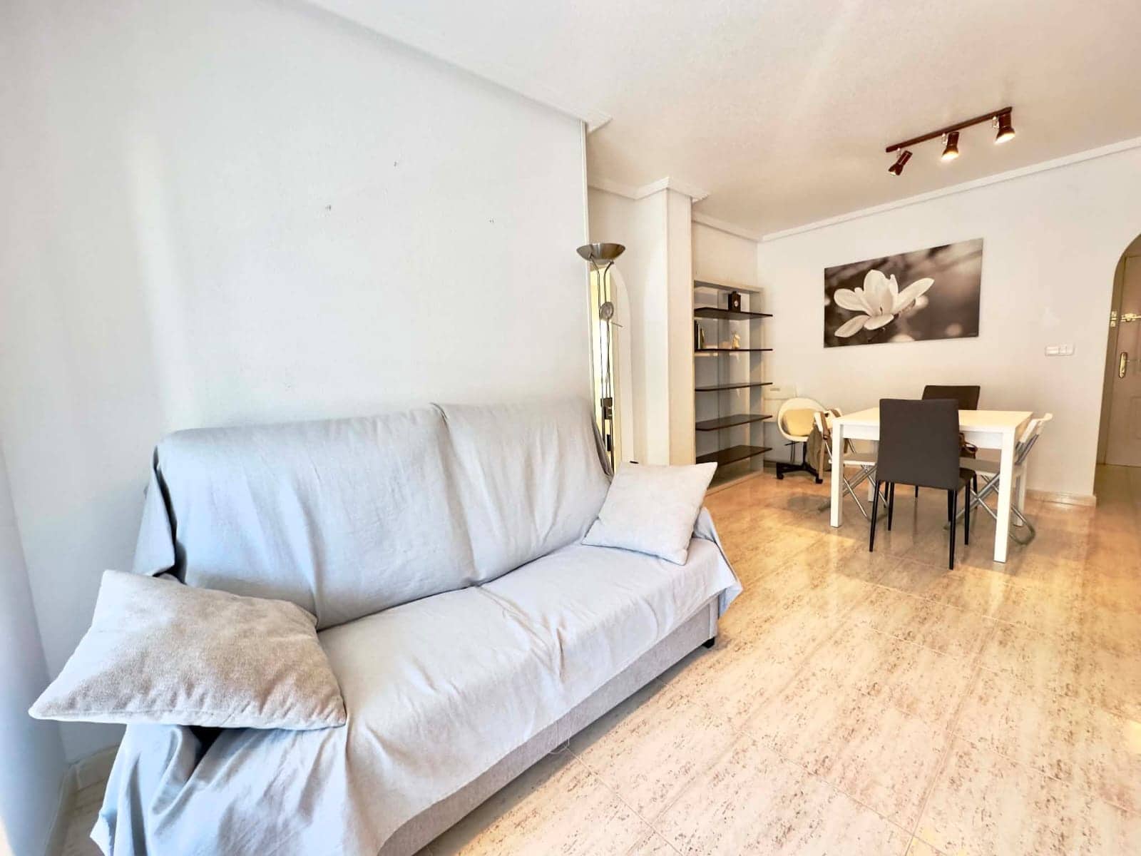 2 sypialnia Apartament do wynajęcia w Guardamar del Segura z basenem - 550 € (Ref: 8925915)