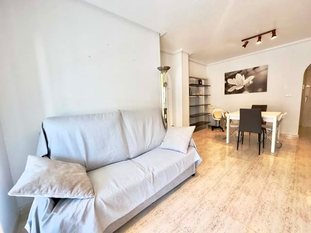Apartamento de 2 habitaciones en Las Viñas, Guardamar del Segura en alquiler con piscina - 550 € (Ref: 8925915)