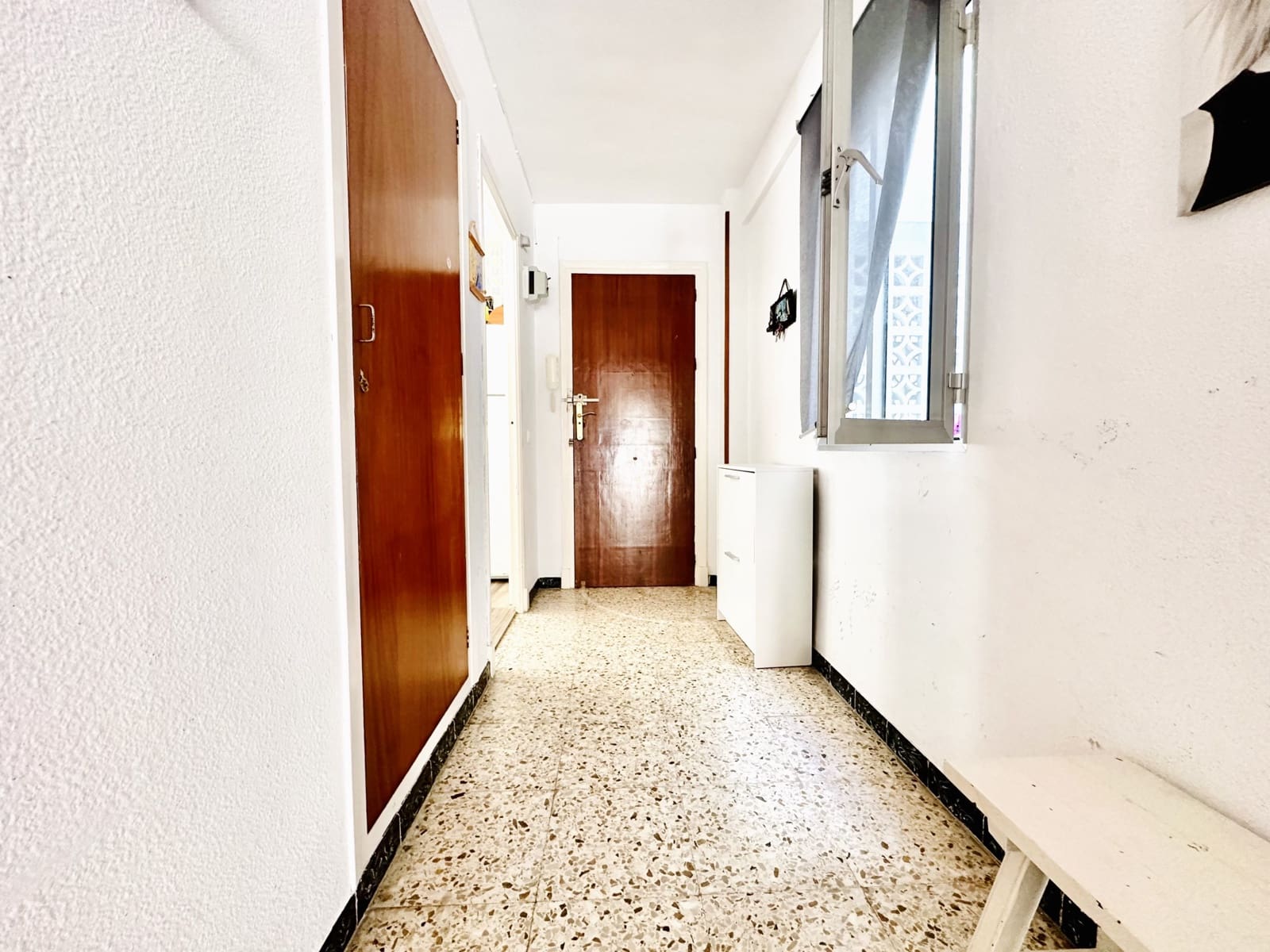 2 slaapkamer Appartement te huur in Guardamar del Segura - € 500 (Ref: 8925916)