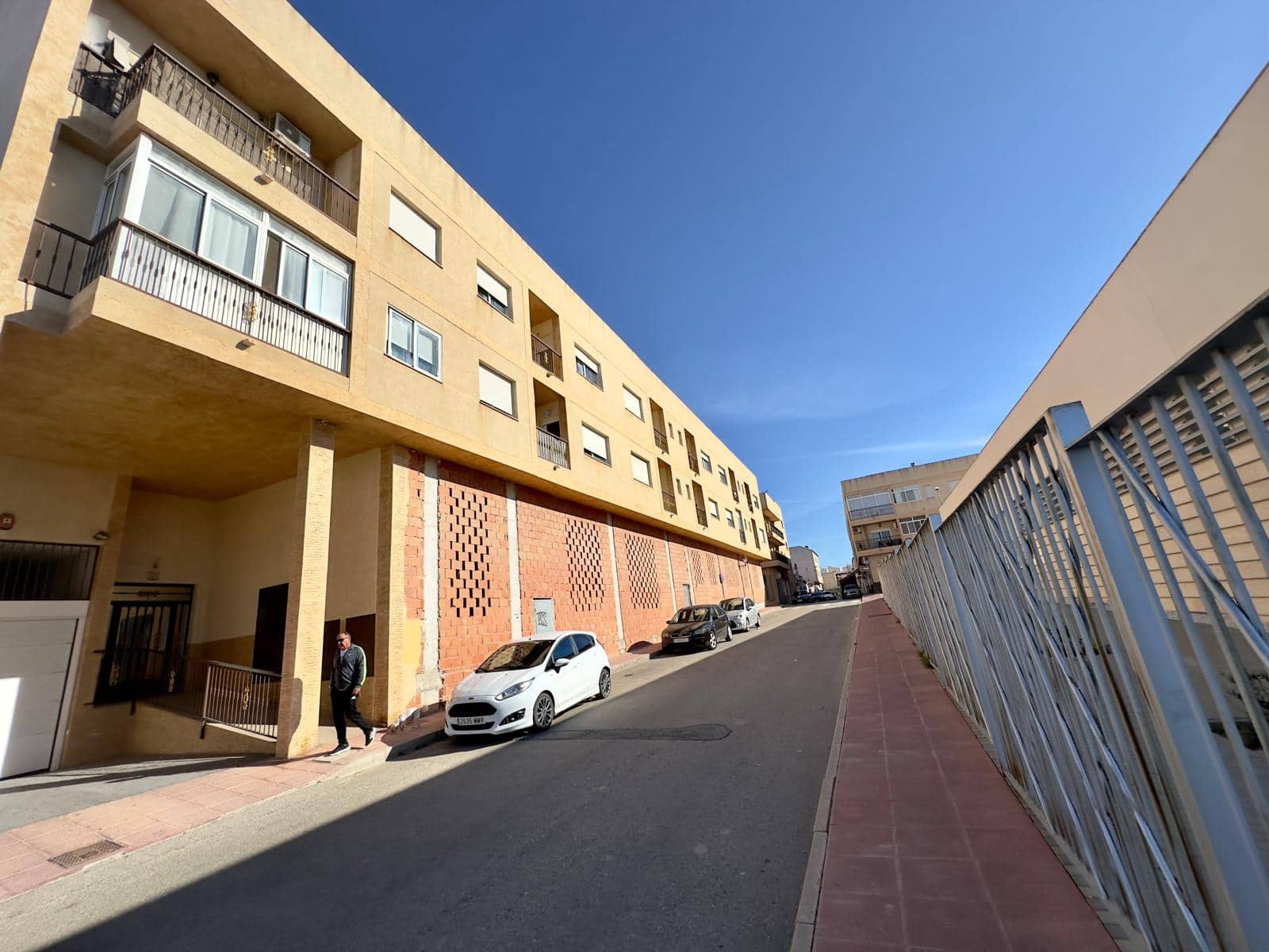 3 soverom Leilighet til salgs i Fortuna med garasje - € 107 000 (Ref: 8942517)
