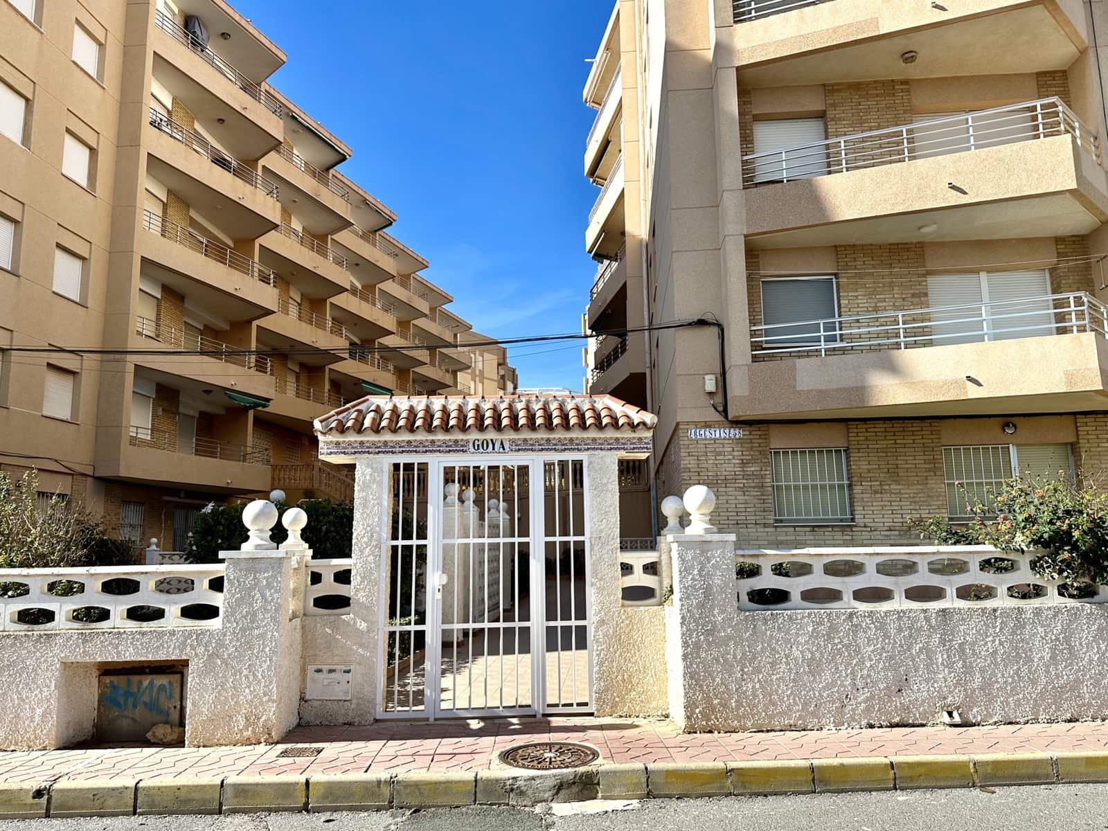 2 sovrum Lägenhet till salu i Guardamar del Segura - 185 500 € (Ref: 9115584)