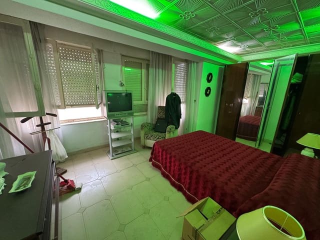 8 Zimmer Hotel zu verkaufen in Zona Pueblo, Guardamar del Segura - 130.000 € (Ref: 9168952)