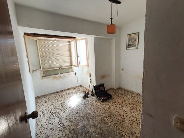 8 Zimmer Hotel zu verkaufen in Zona Pueblo, Guardamar del Segura - 130.000 € (Ref: 9168952)
