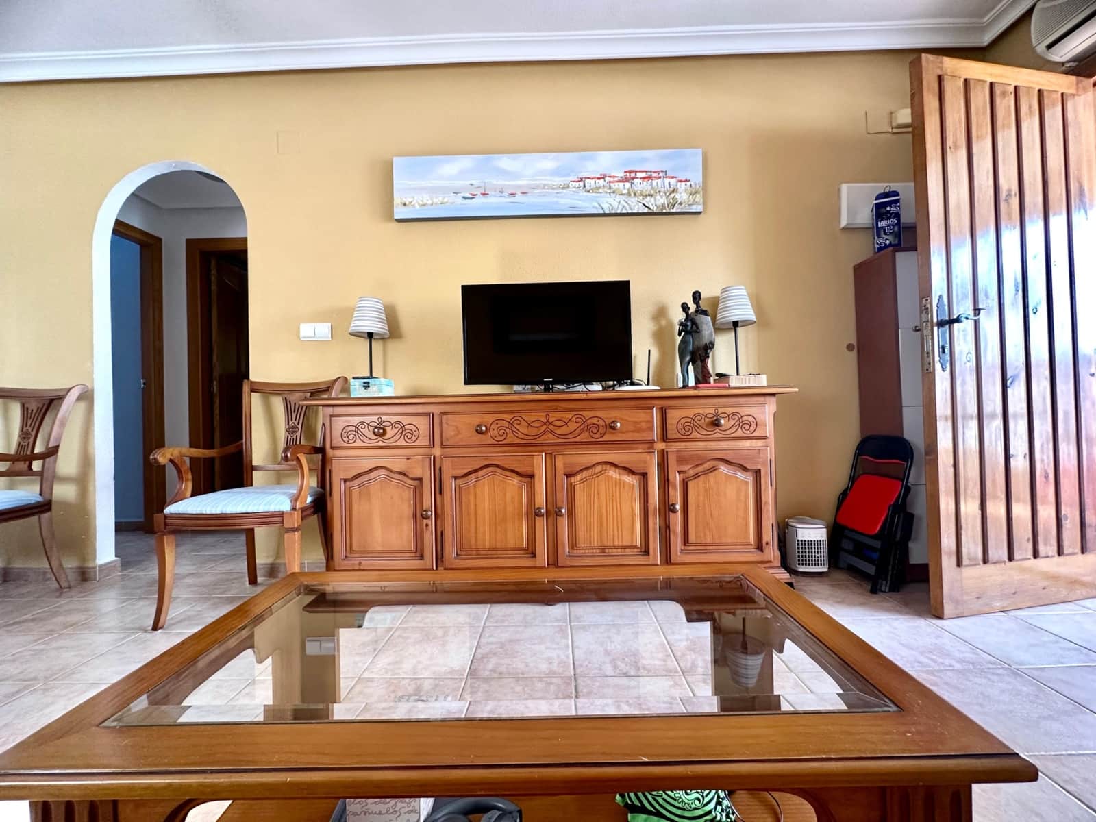3 makuuhuone Bungalow vuokrattavana paikassa Guardamar del Segura mukana uima-altaan 
autotalli - 750 € (Ref: 9184878)