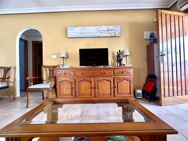 3 makuuhuone Bungalow vuokrattavana paikassa El Edén, Guardamar del Segura mukana uima-altaan 
autotalli - 750 € (Ref: 9184878)