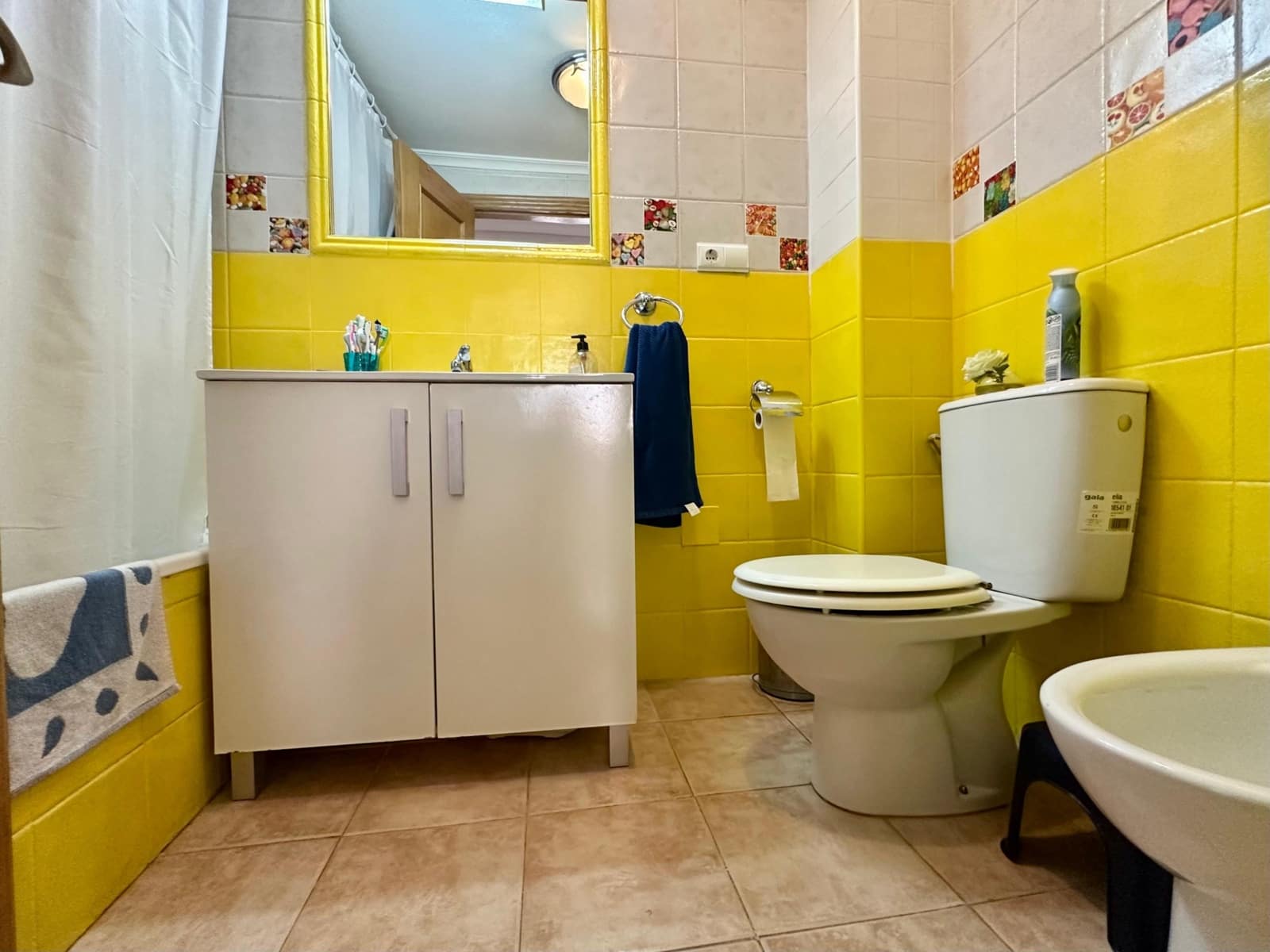 3 makuuhuone Bungalow vuokrattavana paikassa Guardamar del Segura mukana uima-altaan 
autotalli - 750 € (Ref: 9184878)