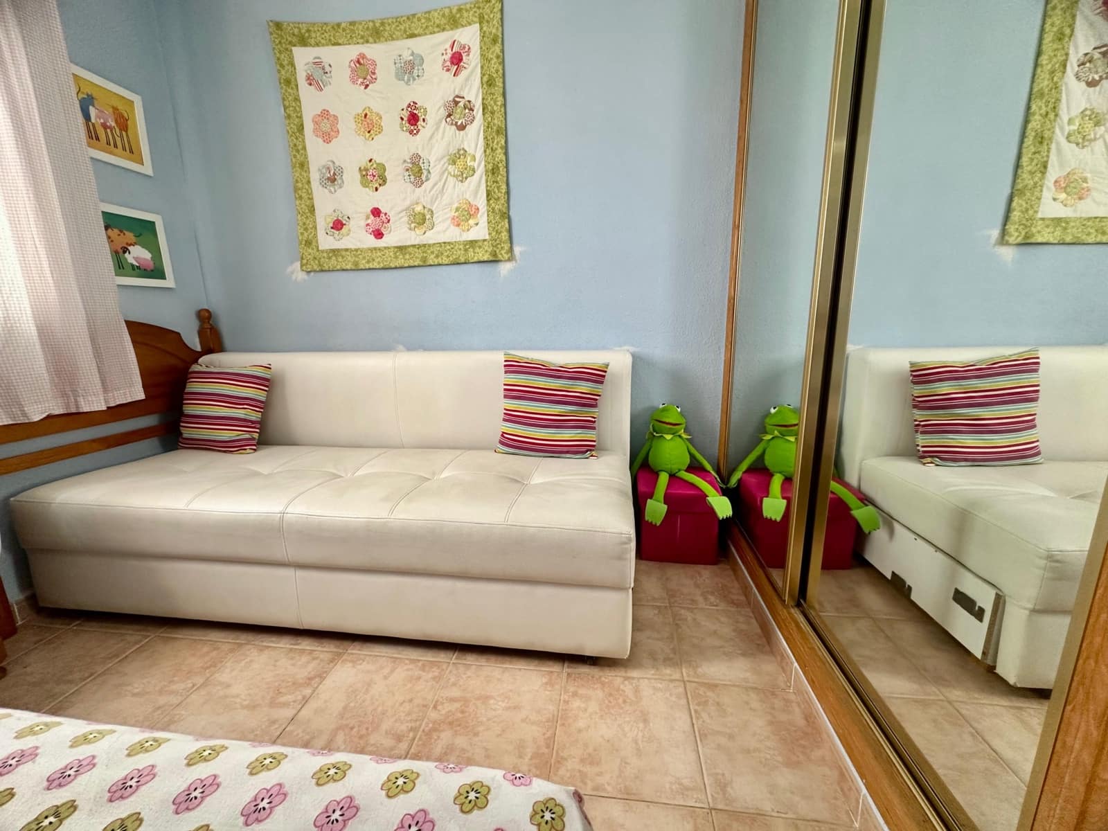 3 makuuhuone Bungalow vuokrattavana paikassa Guardamar del Segura mukana uima-altaan 
autotalli - 750 € (Ref: 9184878)