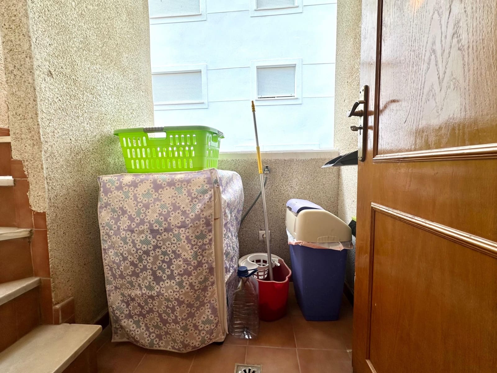 3 makuuhuone Bungalow vuokrattavana paikassa Guardamar del Segura mukana uima-altaan 
autotalli - 750 € (Ref: 9184878)