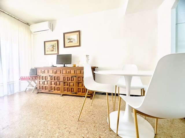 1 slaapkamer Appartement te huur in Guardamar Playa, Guardamar del Segura - € 500 (Ref: 9197153)