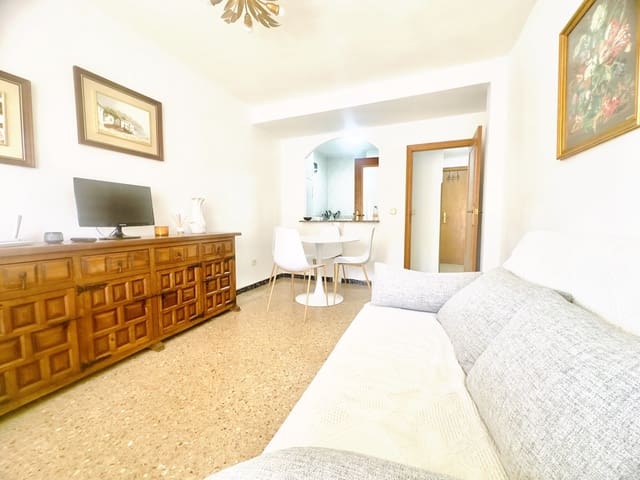 1 slaapkamer Appartement te huur in Guardamar Playa, Guardamar del Segura - € 500 (Ref: 9197153)