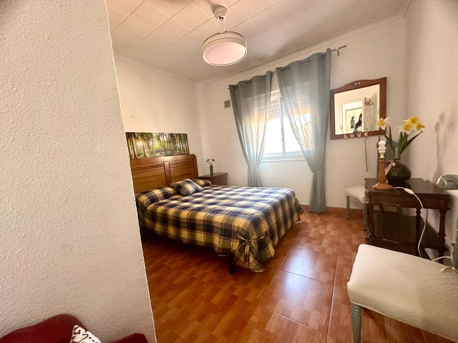 4 Zimmer Villa zu vermieten in Torrevieja mit Garage - 1.100 € (Ref: 9207609)