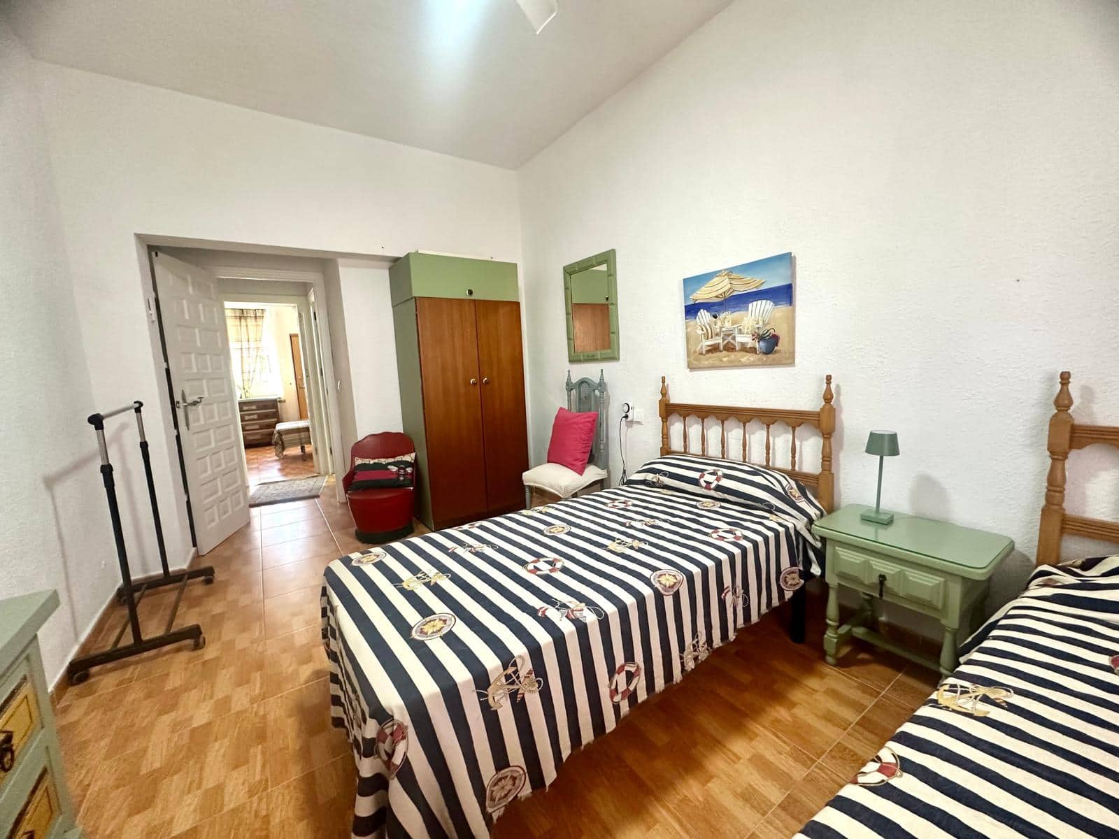 4 Zimmer Villa zu vermieten in Torrevieja mit Garage - 1.100 € (Ref: 9207609)