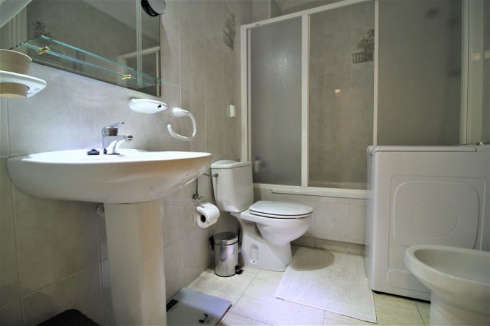 1 bedroom Apartment for rent in Guardamar del Segura with pool - € 500 (Ref: 9306911)