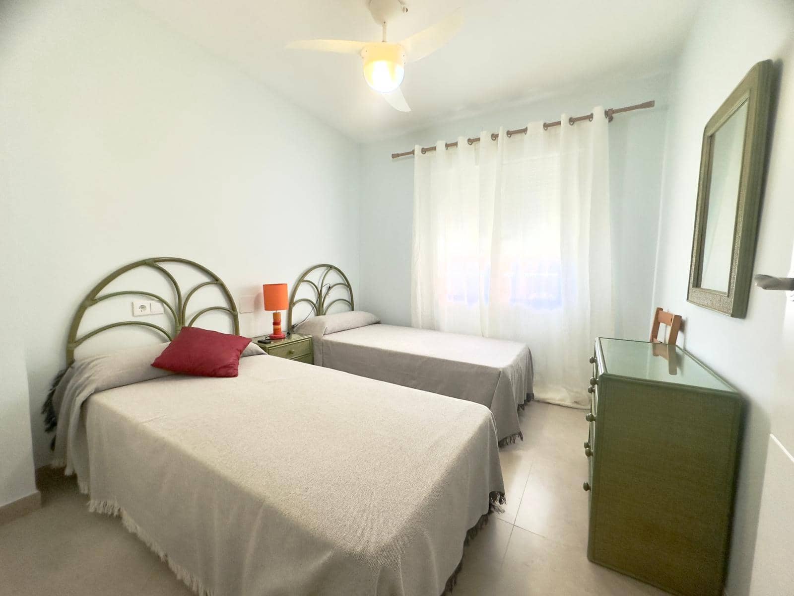 3 camera da letto Appartamento da affittare in Torrevieja - 700 € (Rif: 9946278)