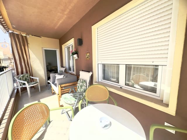 3 makuuhuone Huoneisto vuokrattavana paikassa Torrevieja - 700 € (Ref: 9946278)