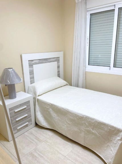 2 sovrum Lägenhet till salu i Guardamar del Segura med pool garage - 155 000 € (Ref: 9946279)