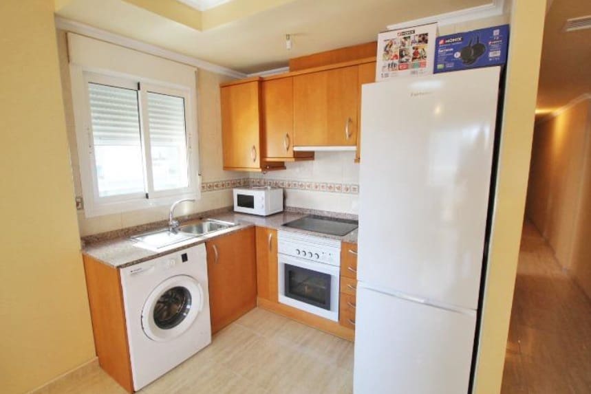 2 sovrum Lägenhet till salu i Guardamar del Segura med pool garage - 155 000 € (Ref: 9946279)