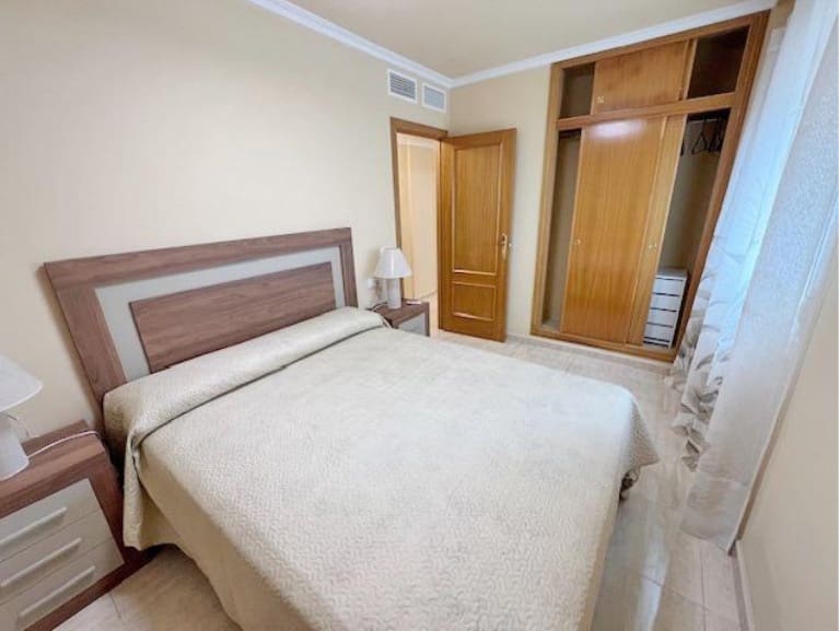 2 sovrum Lägenhet till salu i Guardamar del Segura med pool garage - 155 000 € (Ref: 9946279)