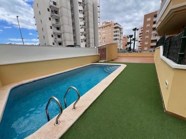 2 bedroom Apartment for sale in Guardamar del Segura with pool garage - € 155,000 (Ref: 9946279)