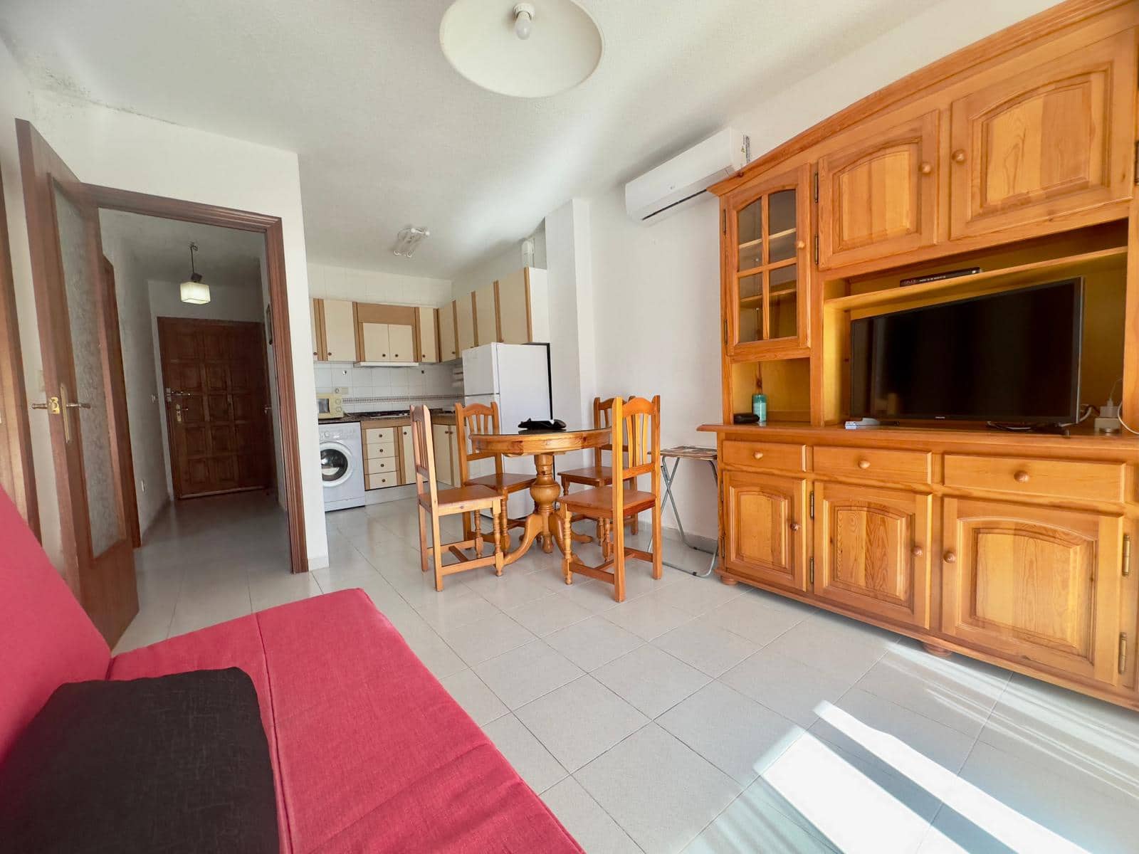 1 soverom Leilighet til leie i Guardamar del Segura - € 500 (Ref: 9946286)
