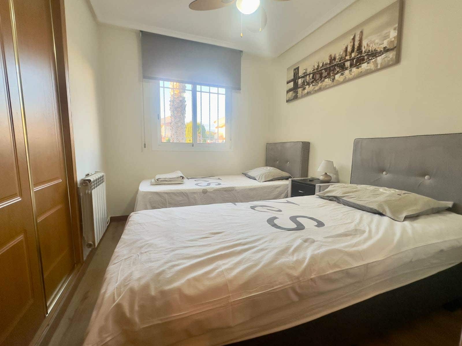 3 quarto Moradia Geminada para arrendar em San Fulgencio com piscina - 1 500 € (Ref: 9946287)