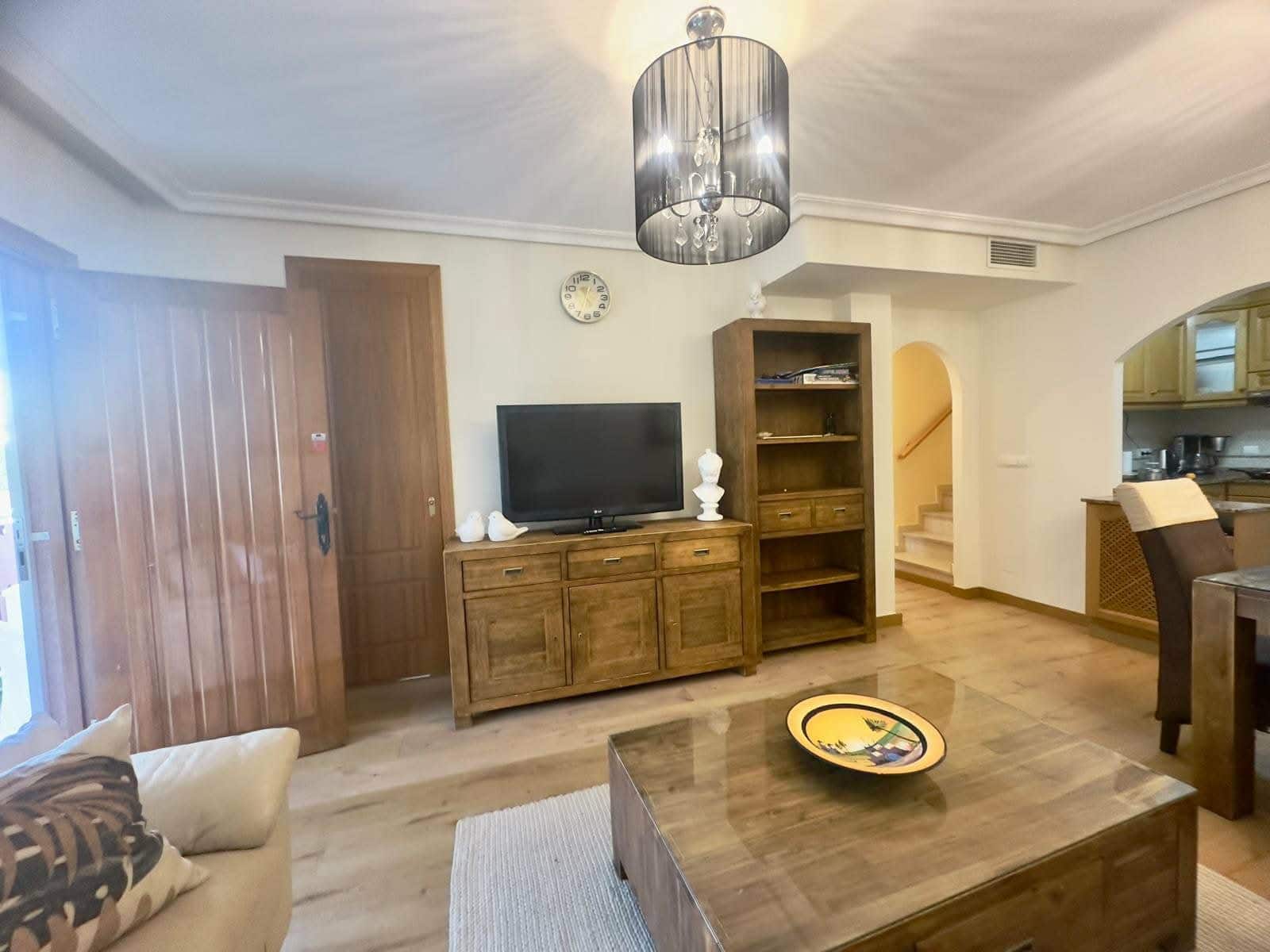 3 quarto Moradia Geminada para arrendar em San Fulgencio com piscina - 1 500 € (Ref: 9946287)