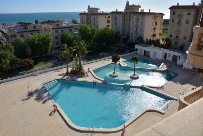 2 sovrum Lägenhet till salu i Guardamar del Segura med pool garage - 230 000 € (Ref: 9946289)