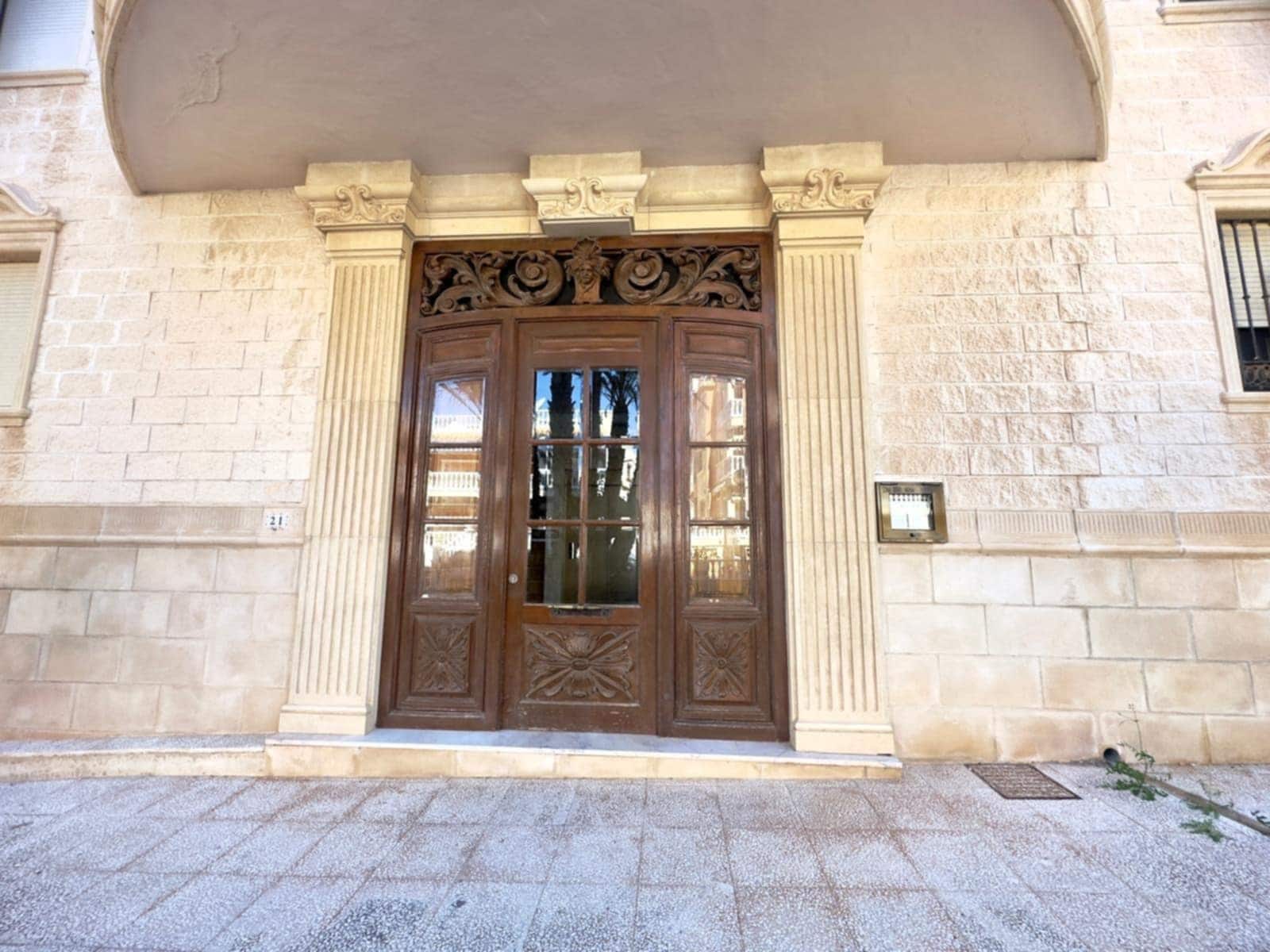 2 sovrum Lägenhet till salu i Guardamar del Segura med pool garage - 230 000 € (Ref: 9946289)