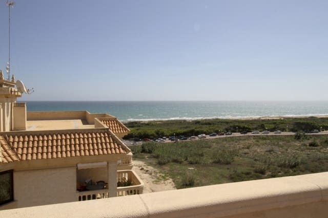 2 bedroom Apartment for sale in Guardamar del Segura with pool garage - € 230,000 (Ref: 9946289)