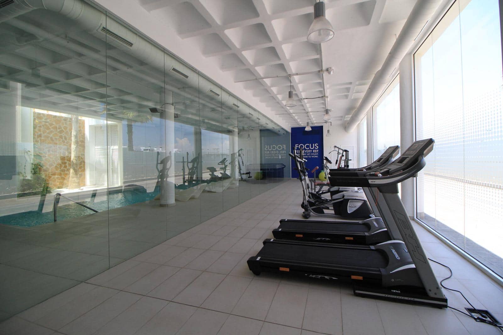 2 sovrum Lägenhet till salu i Guardamar del Segura med pool garage - 245 000 € (Ref: 9946290)