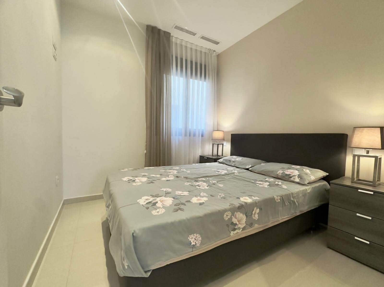 2 sovrum Lägenhet till salu i Guardamar del Segura med pool garage - 245 000 € (Ref: 9946290)