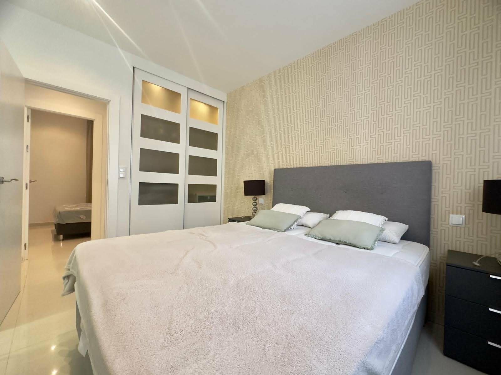 2 sovrum Lägenhet till salu i Guardamar del Segura med pool garage - 245 000 € (Ref: 9946290)