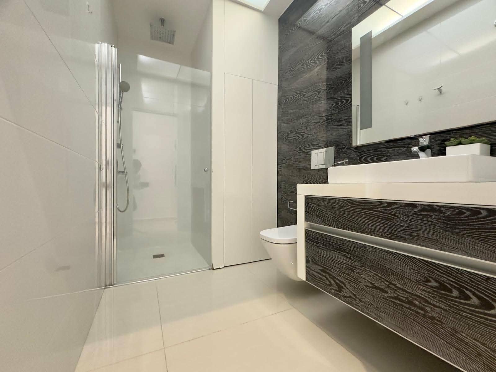 2 sovrum Lägenhet till salu i Guardamar del Segura med pool garage - 245 000 € (Ref: 9946290)
