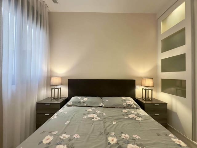 2 bedroom Apartment for sale in Guardamar del Segura with pool garage - € 245,000 (Ref: 9946290)