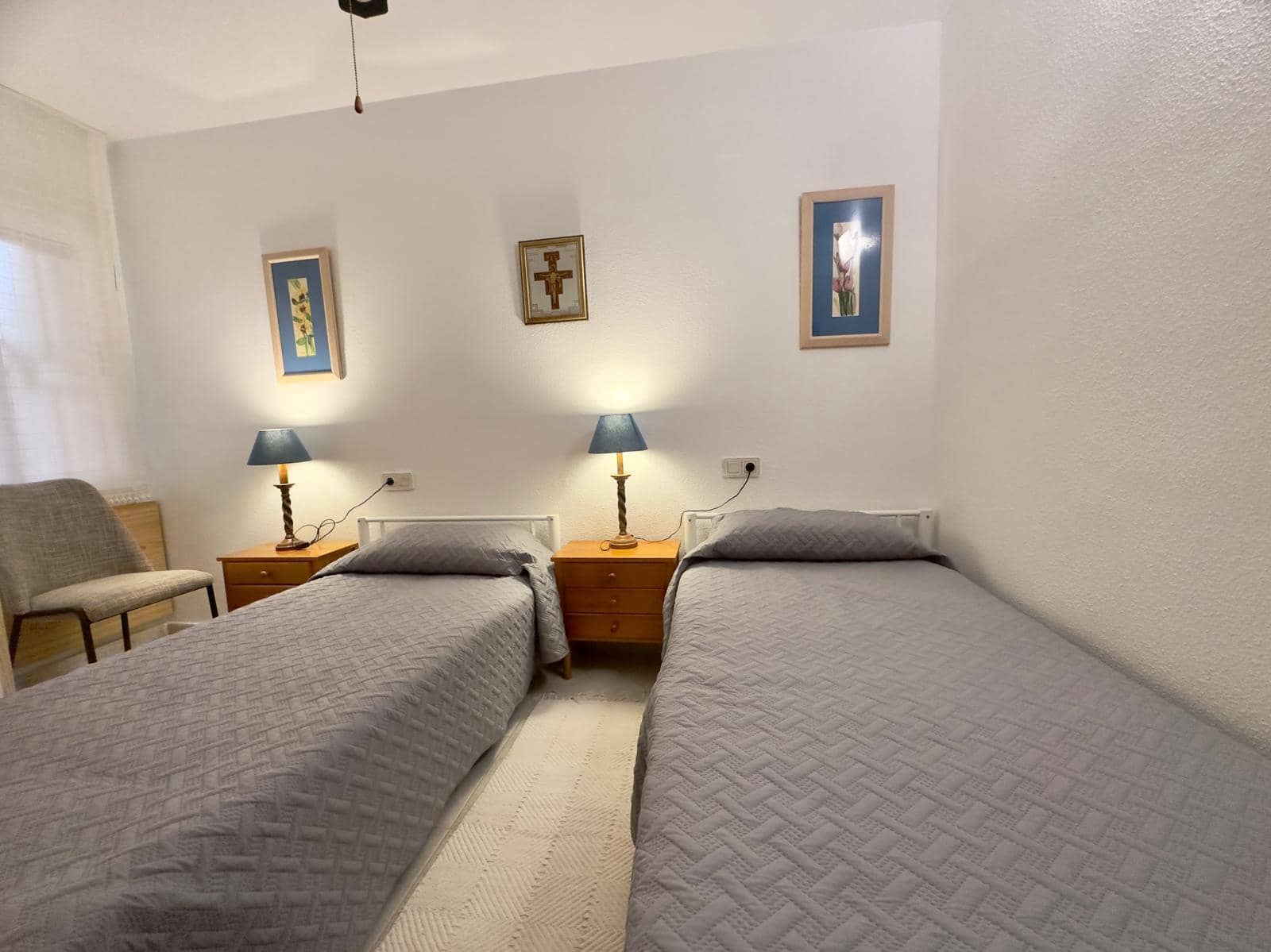 Appartement de 2 chambres à louer à Guardamar del Segura avec piscine - 580 € (Ref: 9946291)