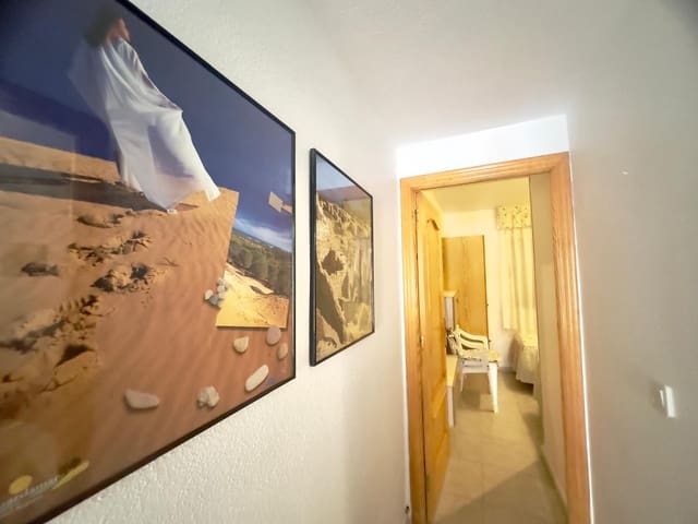 2 soverom Leilighet til leie i Guardamar del Segura med svømmebasseng - € 580 (Ref: 9946291)