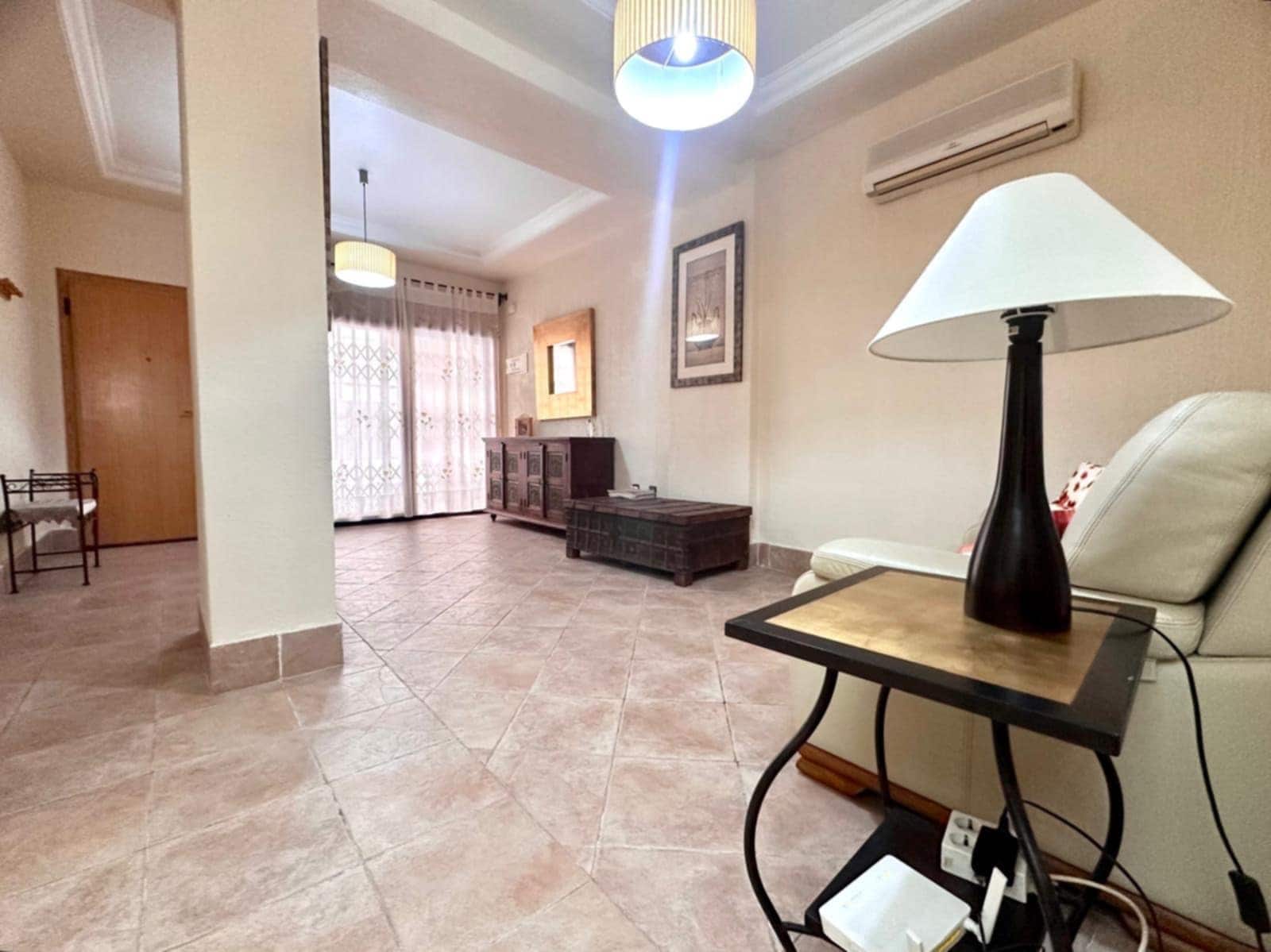 3 bedroom Apartment for sale in Guardamar del Segura - € 269,000 (Ref: 9946292)