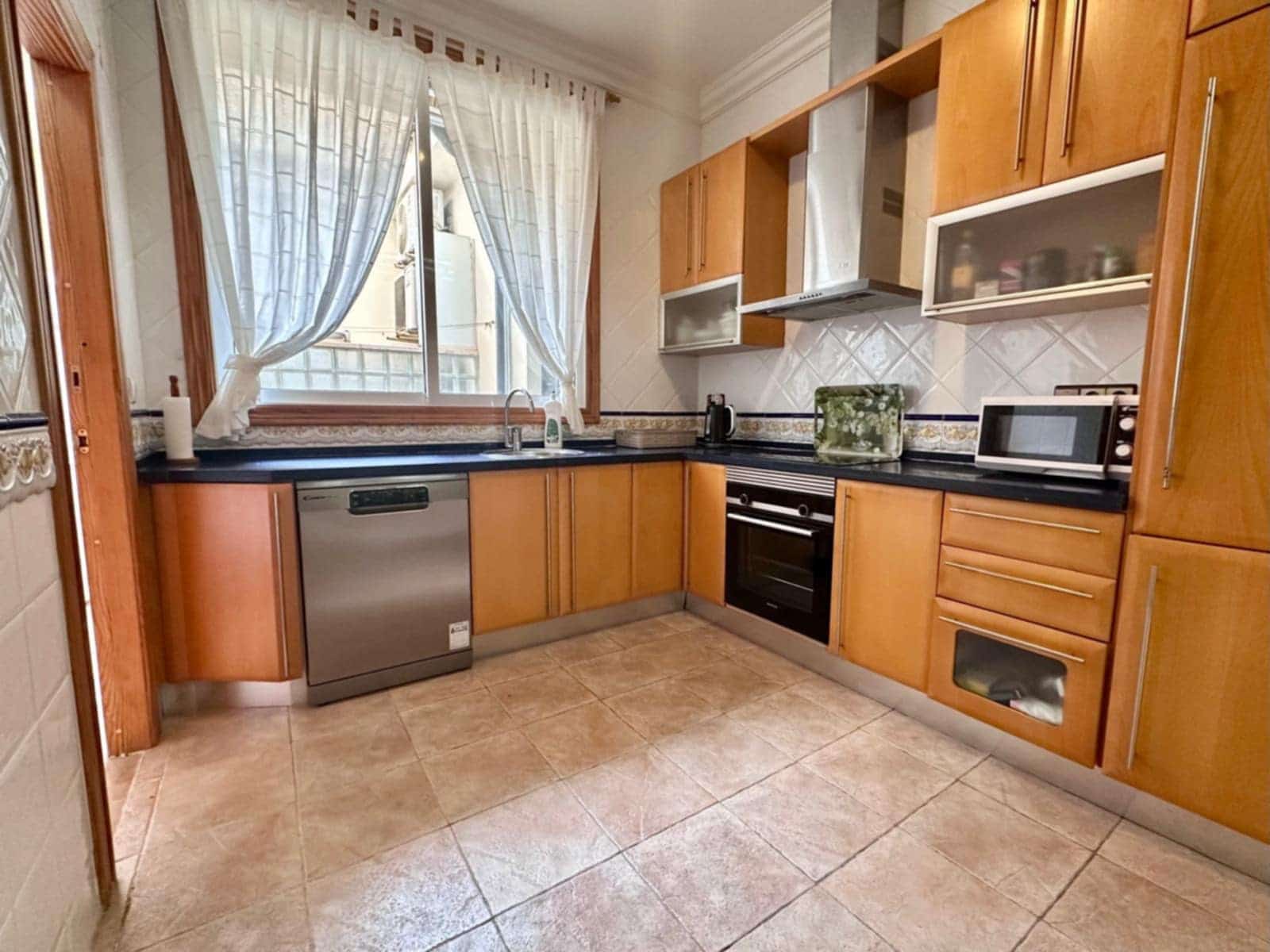 3 bedroom Apartment for sale in Guardamar del Segura - € 269,000 (Ref: 9946292)