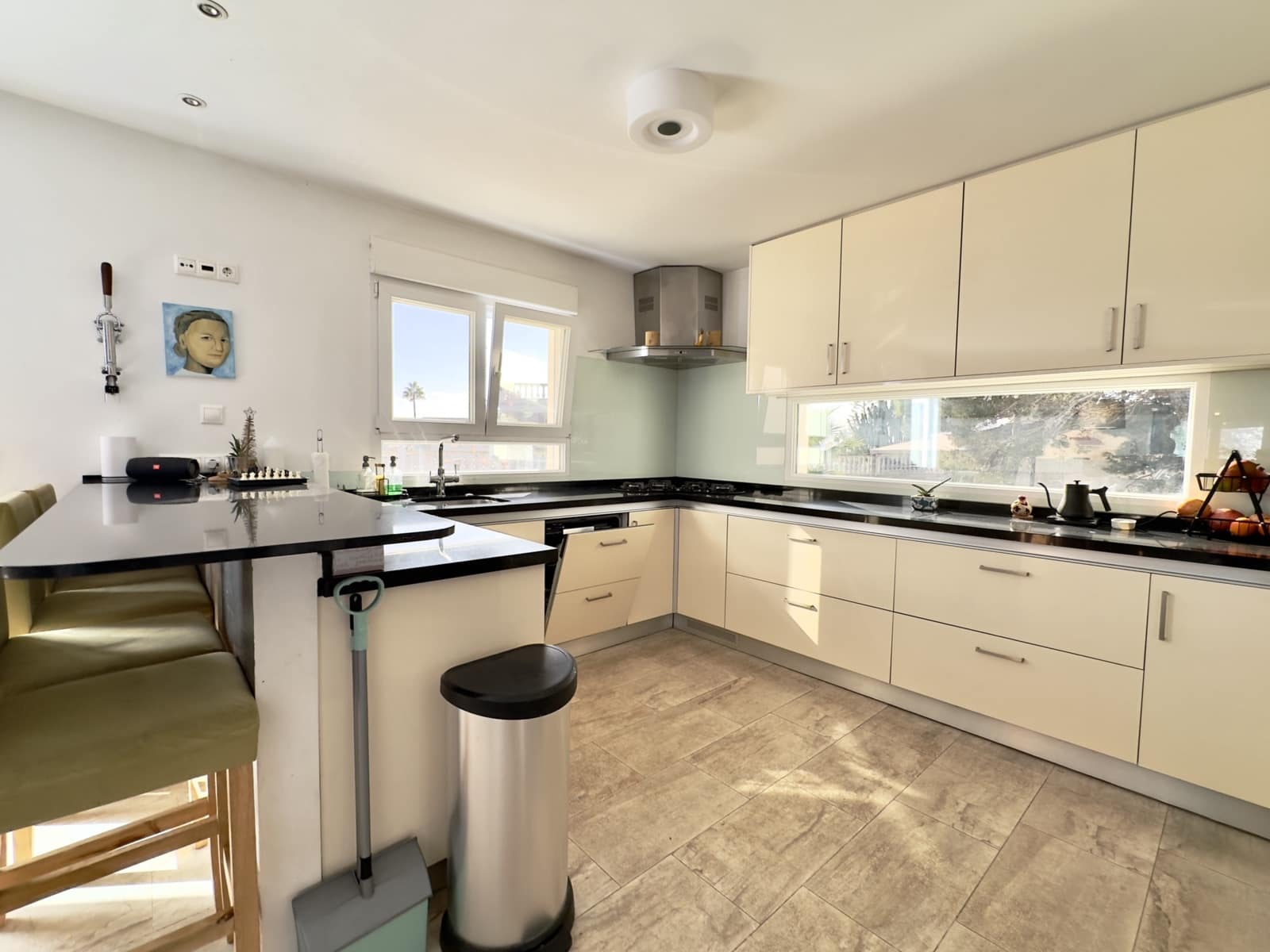 4 soveværelse Villa til salg i Ciudad Quesada med swimmingpool garage - € 549.800 (Ref: 9946293)