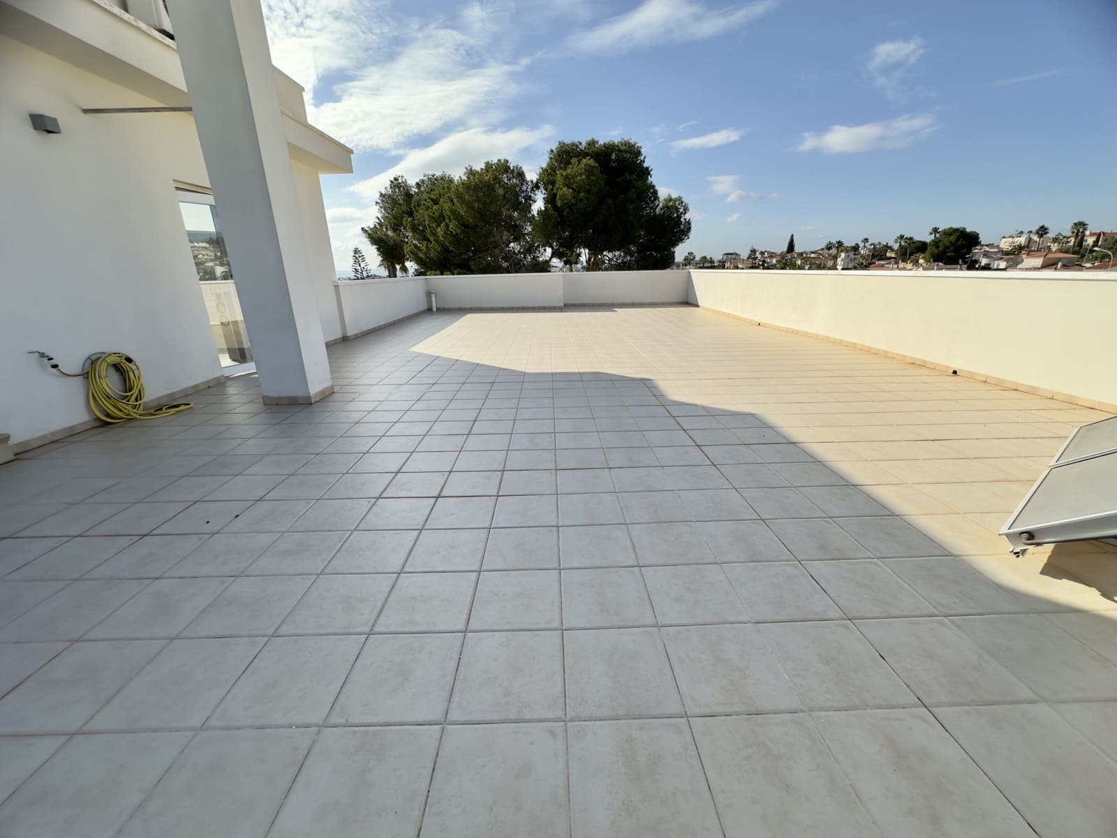 4 soveværelse Villa til salg i Ciudad Quesada med swimmingpool garage - € 549.800 (Ref: 9946293)