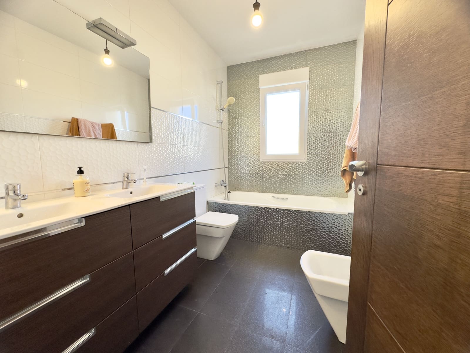 4 soveværelse Villa til salg i Ciudad Quesada med swimmingpool garage - € 549.800 (Ref: 9946293)