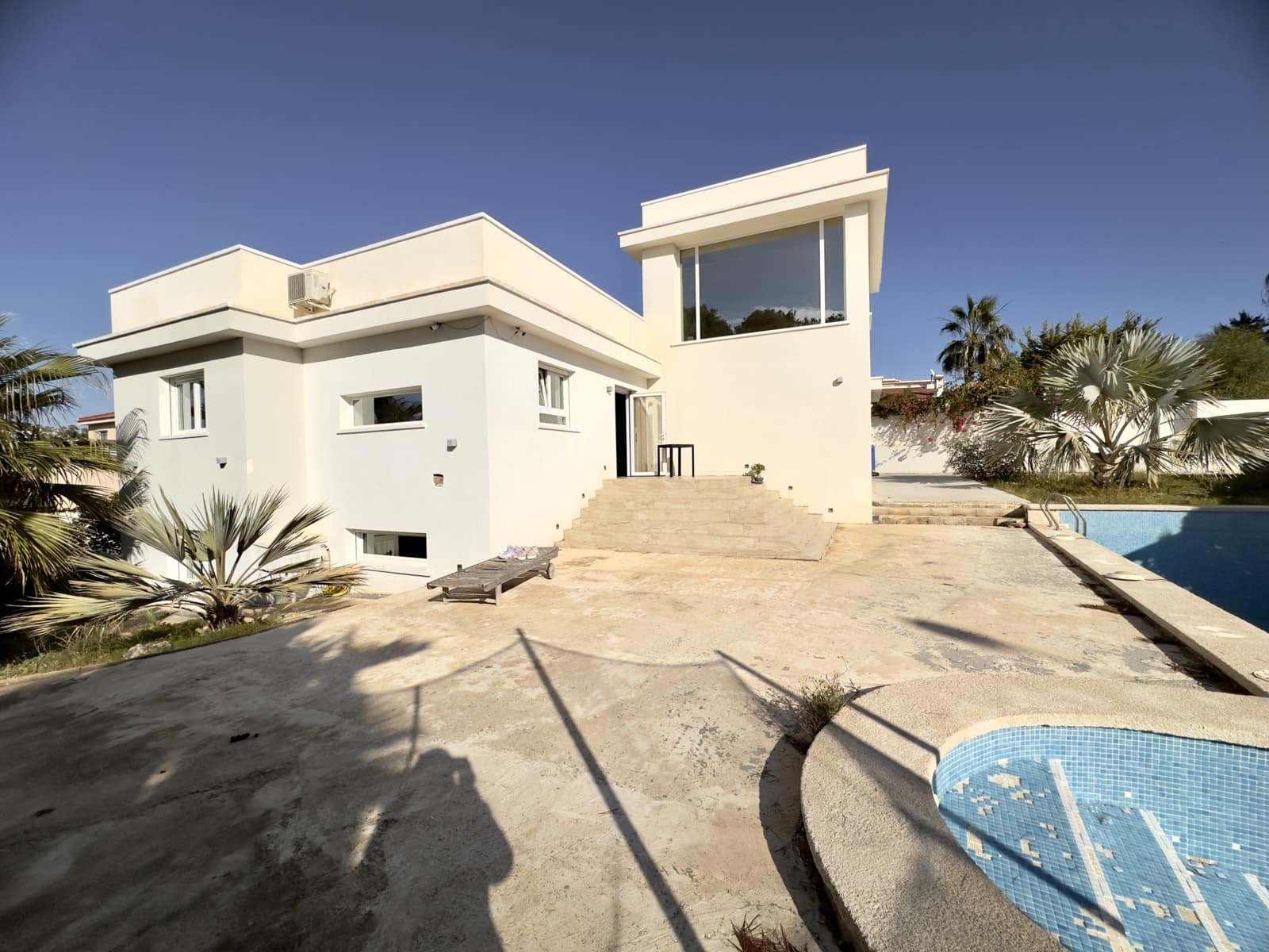 4 soveværelse Villa til salg i Ciudad Quesada med swimmingpool garage - € 549.800 (Ref: 9946293)