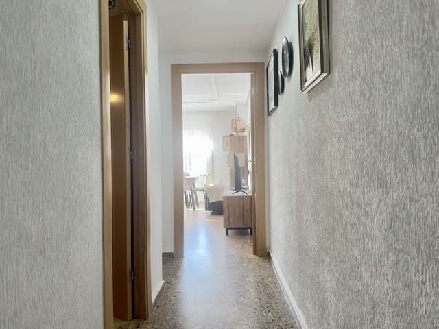 3 soverom Leilighet til salgs i Zona Pueblo, Guardamar del Segura - € 175 000 (Ref: 9946300)