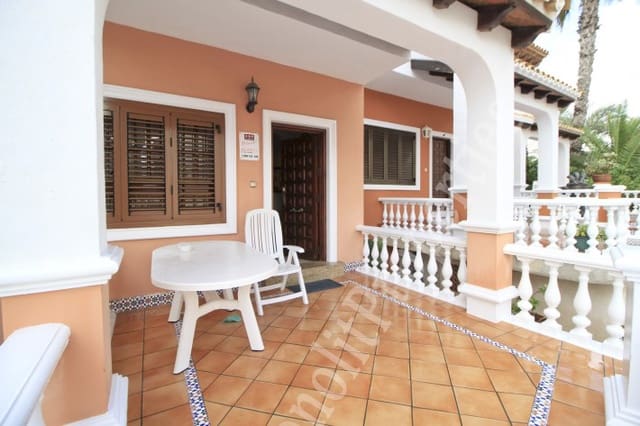 4 soverom Leilighet til leie i Guardamar del Segura med garasje - € 1 100 (Ref: 9948874)